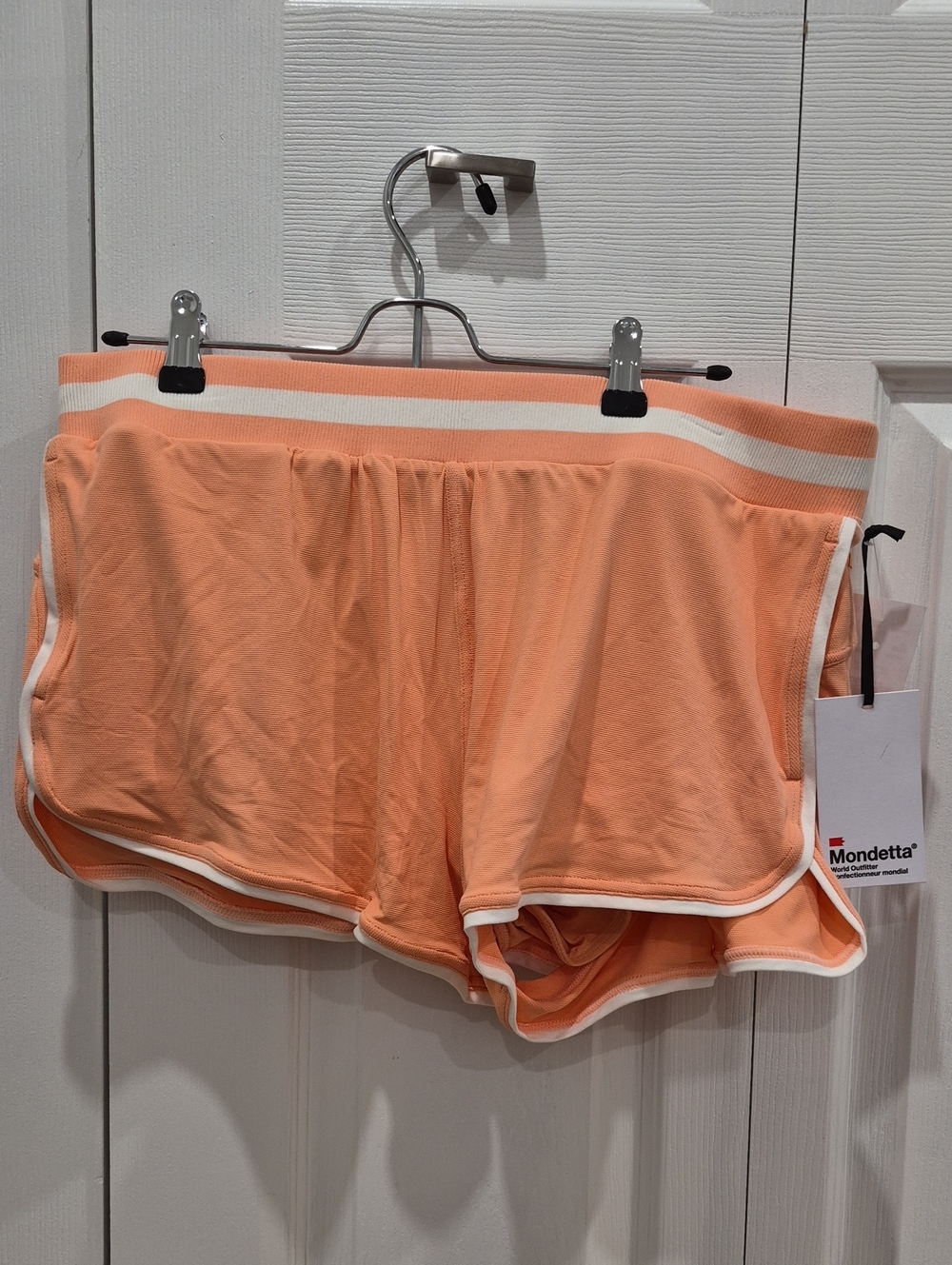 Mondetta Women's Peach and White Athletic Shorts